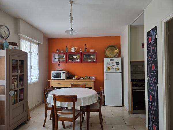 A VENDRE MAISON LUMINEUSE ET SPACIEUSE 3 CHAMBRES ROHAN 56 BRETAGNE