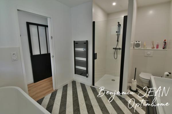 EXCLUSIVITÉ – BIEN RARE DANS IMPASSE – CALME & ÉLÉGANCE À DEUX PAS DU CENTRE