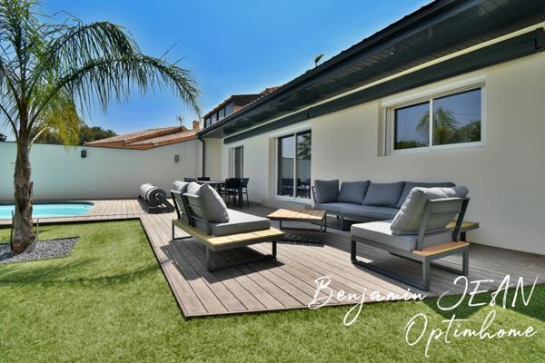 EXCLUSIVITÉ – BIEN RARE DANS IMPASSE – CALME & ÉLÉGANCE À DEUX PAS DU CENTRE