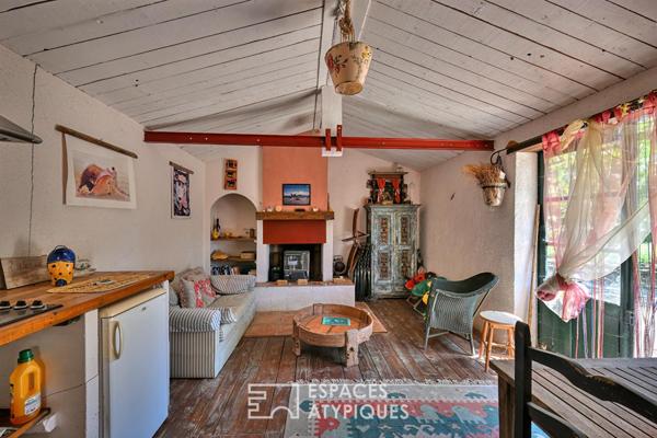 Maison familiale authentique avec piscine en Petite Camargue