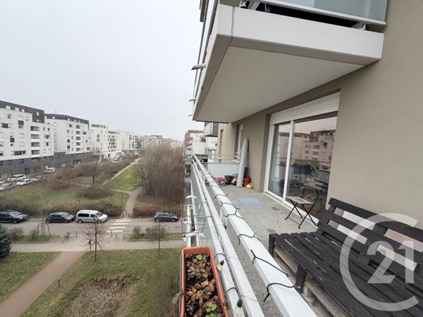 Appartement F3 à vendre  3 pièces - 62,33 m2 LINGOLSHEIM - 67