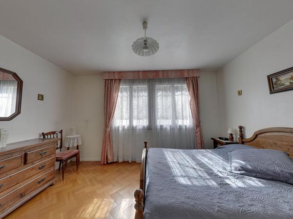 Maison Noisy Le Sec 8 pièce(s) 128 m² + 74 m² de garage