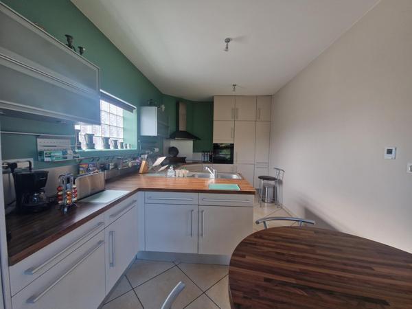 Plain-pied lumineux avec jardin à Bracieux