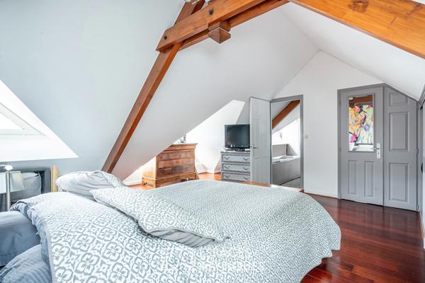 Maison familiale avec piscine