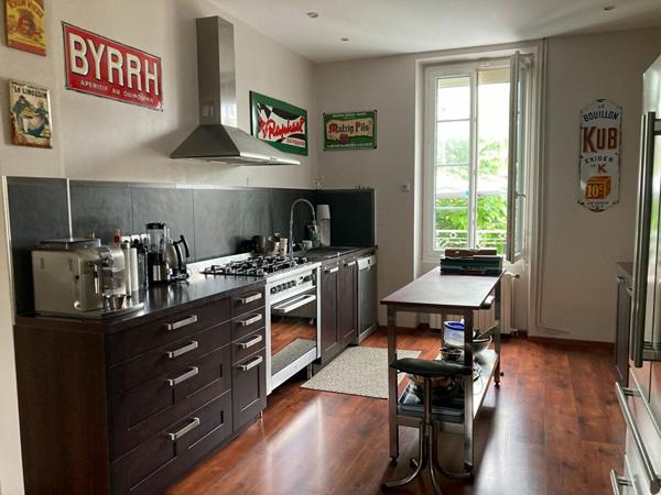 Maison à vendre    6 pièces • 190 m2 Limoges