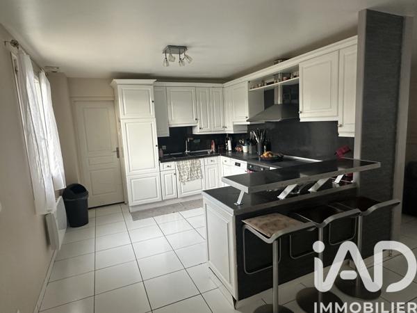 Maison à vendre 6 pièces 142 m² Allonne