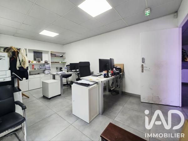Murs commerciaux  à vendre 1 749 m² La Courneuve