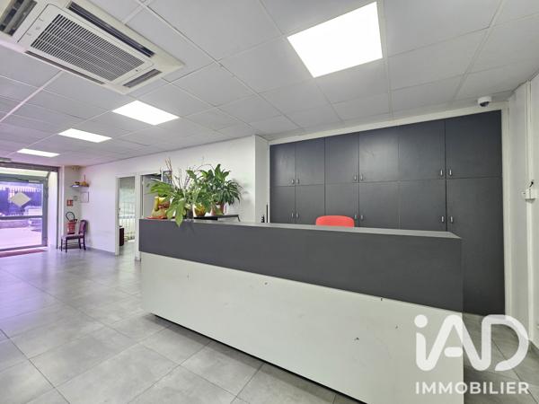 Murs commerciaux  à vendre 1 749 m² La Courneuve