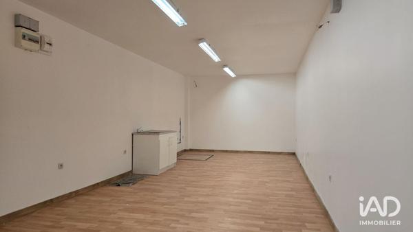 Location murs commerciaux  63 m² Vernon