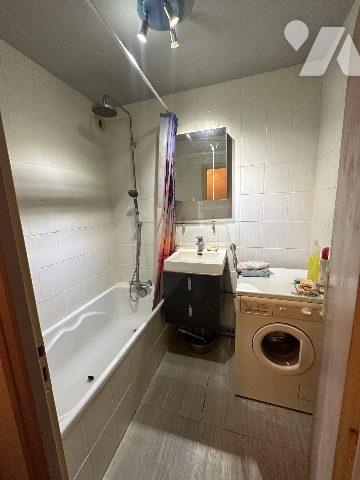 APPARTEMENT REZ DE JARDIN avec GARAGE