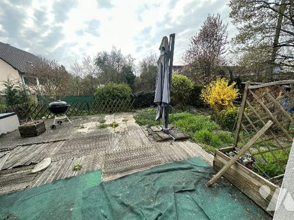 APPARTEMENT REZ DE JARDIN avec GARAGE