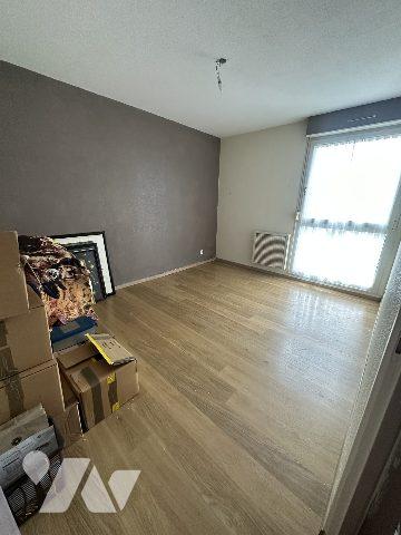 APPARTEMENT REZ DE JARDIN avec GARAGE