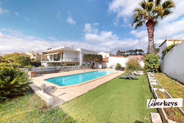 262 m² | Maison d’Architecte | Piscine 12 m | 4 Chambres | Garage