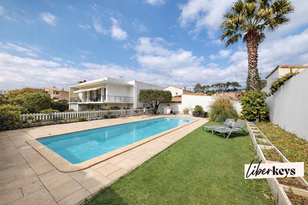 262 m² | Maison d’Architecte | Piscine 12 m | 4 Chambres | Garage