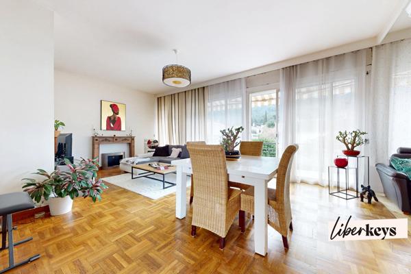 262 m² | Maison d’Architecte | Piscine 12 m | 4 Chambres | Garage