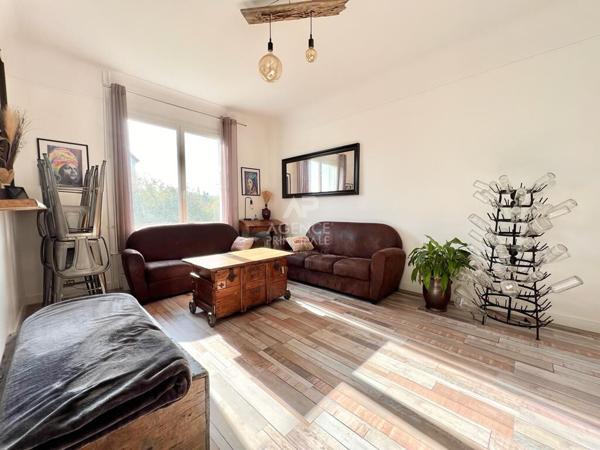 Maison Houilles 8 pièce(s) 130 m2 €699 000 ** - Référence 641