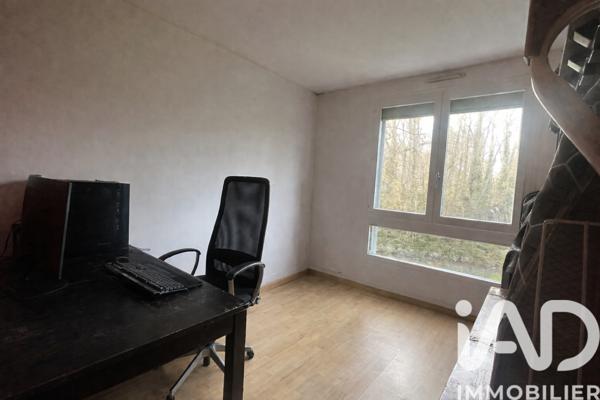 Appartement à vendre 3 pièces 62,6 m² Corbeil-Essonnes