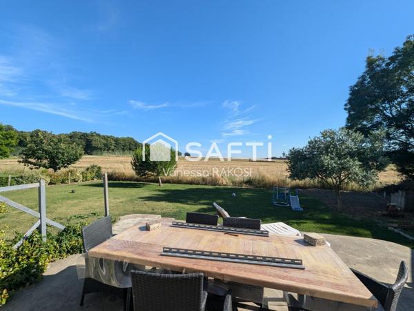 PUY DU LAC MAISON FAMILIALE DE PLAIN PIED 148 M² 5 CHAMBRES VUE DEGAGEE