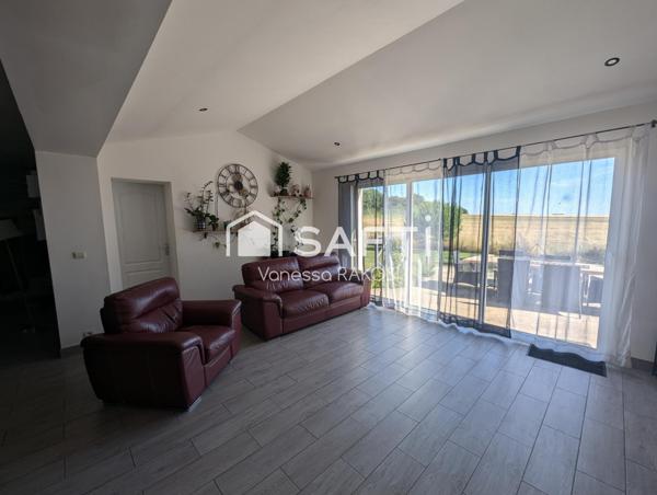 PUY DU LAC MAISON FAMILIALE DE PLAIN PIED 148 M² 5 CHAMBRES VUE DEGAGEE