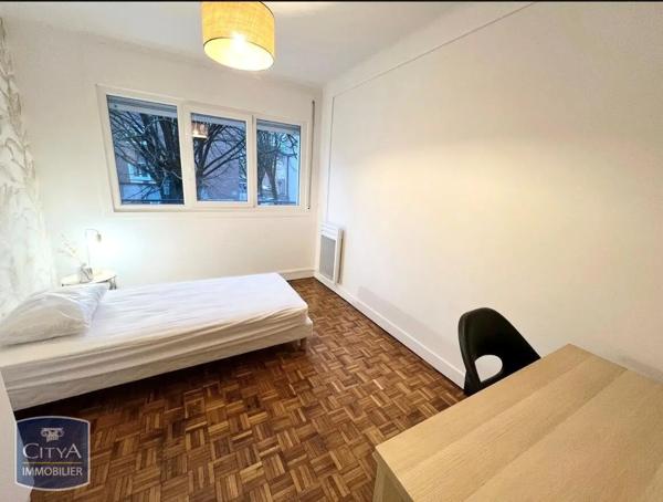 Appartement à louer 4 pièces 72.93m² Maubeuge (59600)