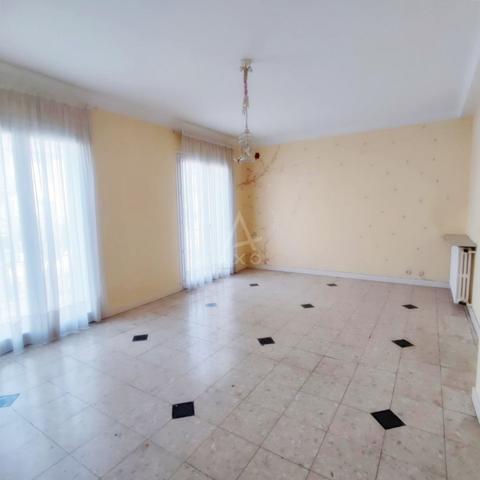 PERPIGNAN APPARTEMENT T3 85 m² + TERRASSE + PARKING