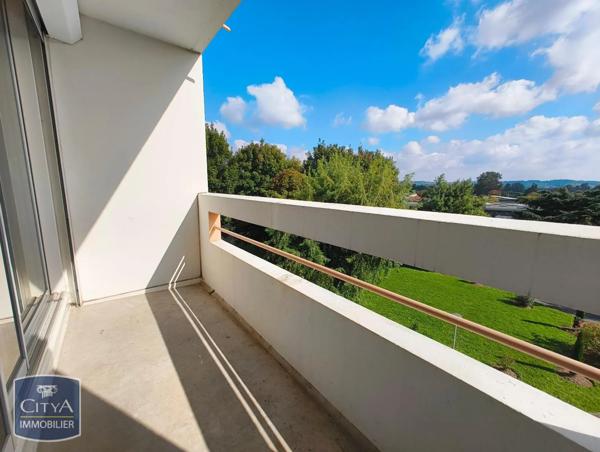 Appartement à louer 1 pièce 35.85m²