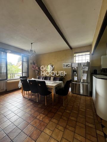 MAISON À VENDRE DE 6 PIÈCES DE 123,69 M²