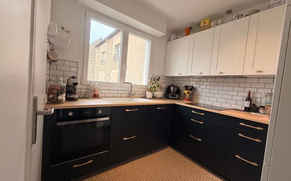 Appartement à vendre    3 pièces • 62 m2 Poitiers