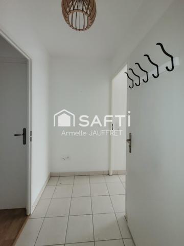 Superbe résidence récente au centre du village