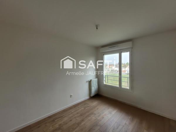 Superbe résidence récente au centre du village