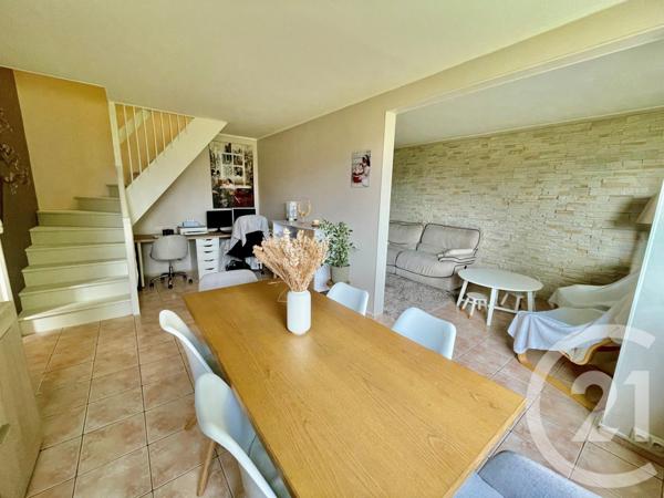 Appartement T4 à vendre  5 pièces - 93,08 m2 ST GRATIEN - 95