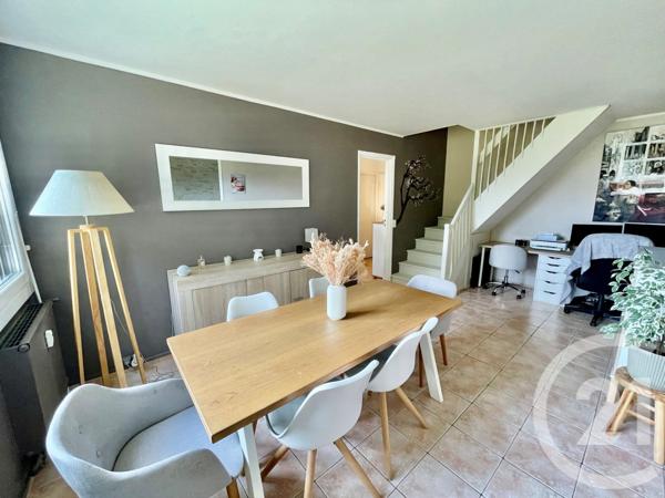 Appartement T4 à vendre  5 pièces - 93,08 m2 ST GRATIEN - 95