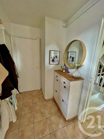 Appartement T4 à vendre  5 pièces - 93,08 m2 ST GRATIEN - 95