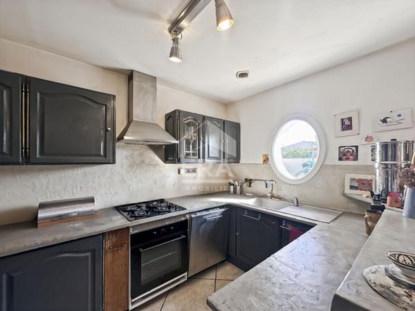 Bien avec potentiel à Saint-Rémy-de-Provence 210 m²