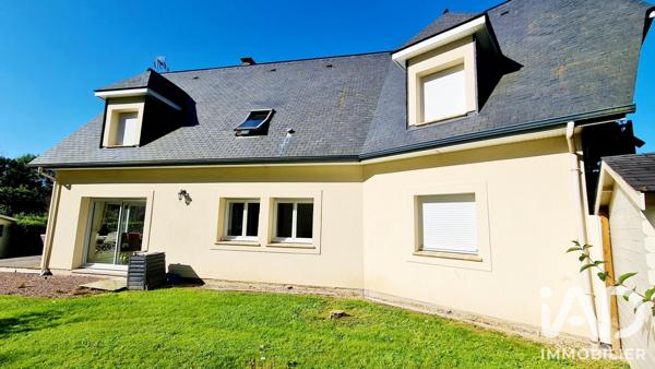 Maison à vendre 10 pièces 188,69 m² Surville