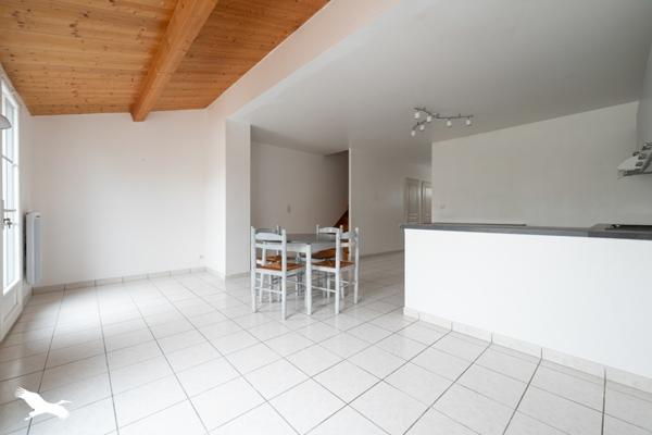 Maison 269 748 € Saint-Pierre-d'Oléron 4 p 77 m² DPE C