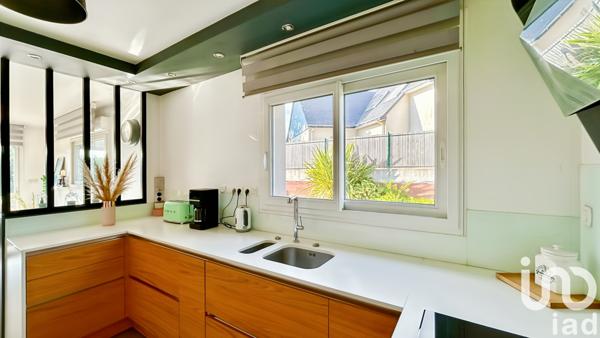 Maison à vendre 6 pièces 141 m² Saint-Léger-de-Linières