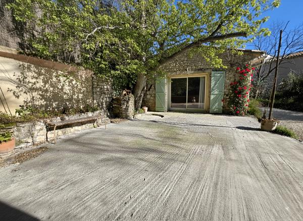 Ancien corps de ferme à rénover