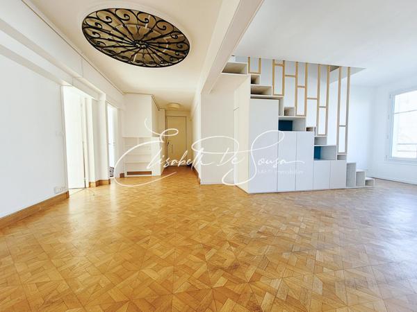 Duplex dernier étage - 4 chambres- 3 SDB - Balcon