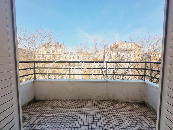 Duplex dernier étage - 4 chambres- 3 SDB - Balcon