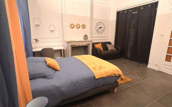 Immeuble à vendre    6 pièces • 126 m2 Marseille 10