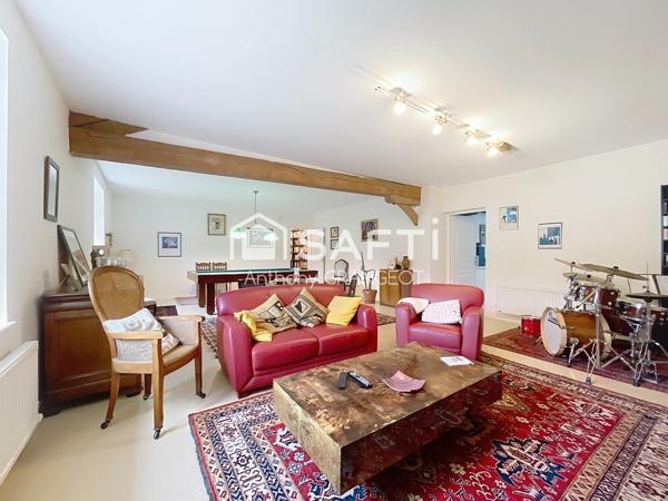 À vendre – Maison de village,170M² AVEC JARDIN  Jussey