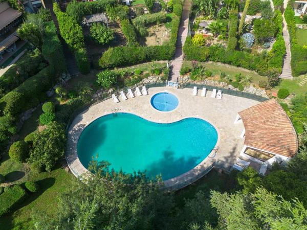 Vente Appartement de luxe Mougins 4 Pièces 215 m²