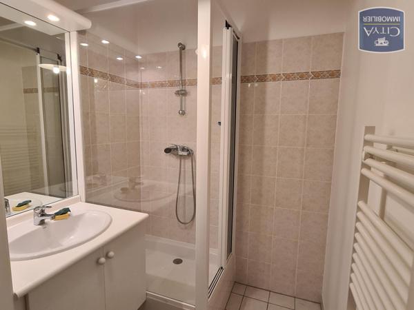 Appartement à louer 1 pièce 31.4m²