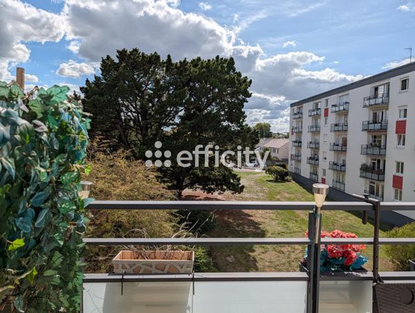 Appartement
         3 pièces
        - 63 m² Exclusivité 175 000 € *