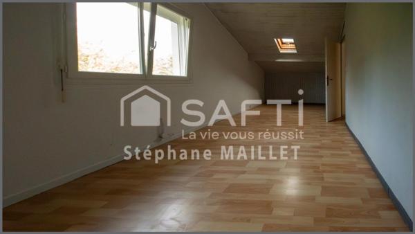 Maison 5 chambres, pas de voisins, prix  199 000 €