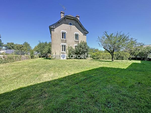 Achat maison Campuac - 7 pièce(s) - 141 m² - 185 000 €