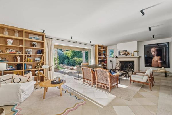 Splendide villa avec jardin paysager à Mougins