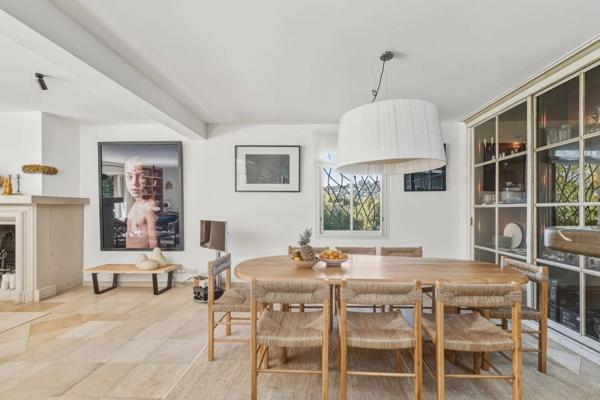 Splendide villa avec jardin paysager à Mougins