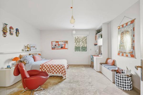 Splendide villa avec jardin paysager à Mougins